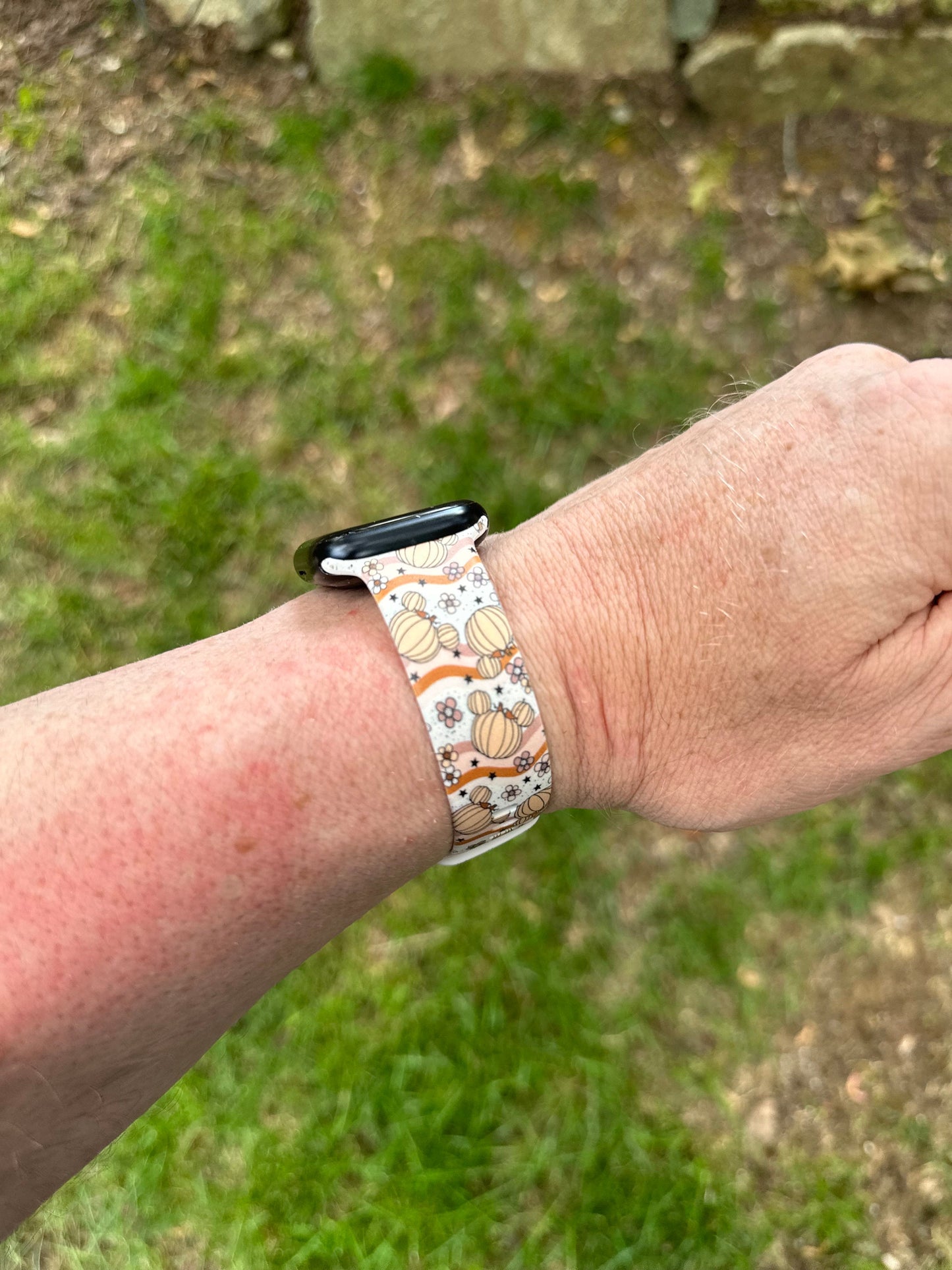 Fall Halloween Watch Band for Apple Watch Samsung Fitbit Mouse Pumpkins Autumn iWatch 20 22 38 40 41 42 44 45 49mm halloween jewelry