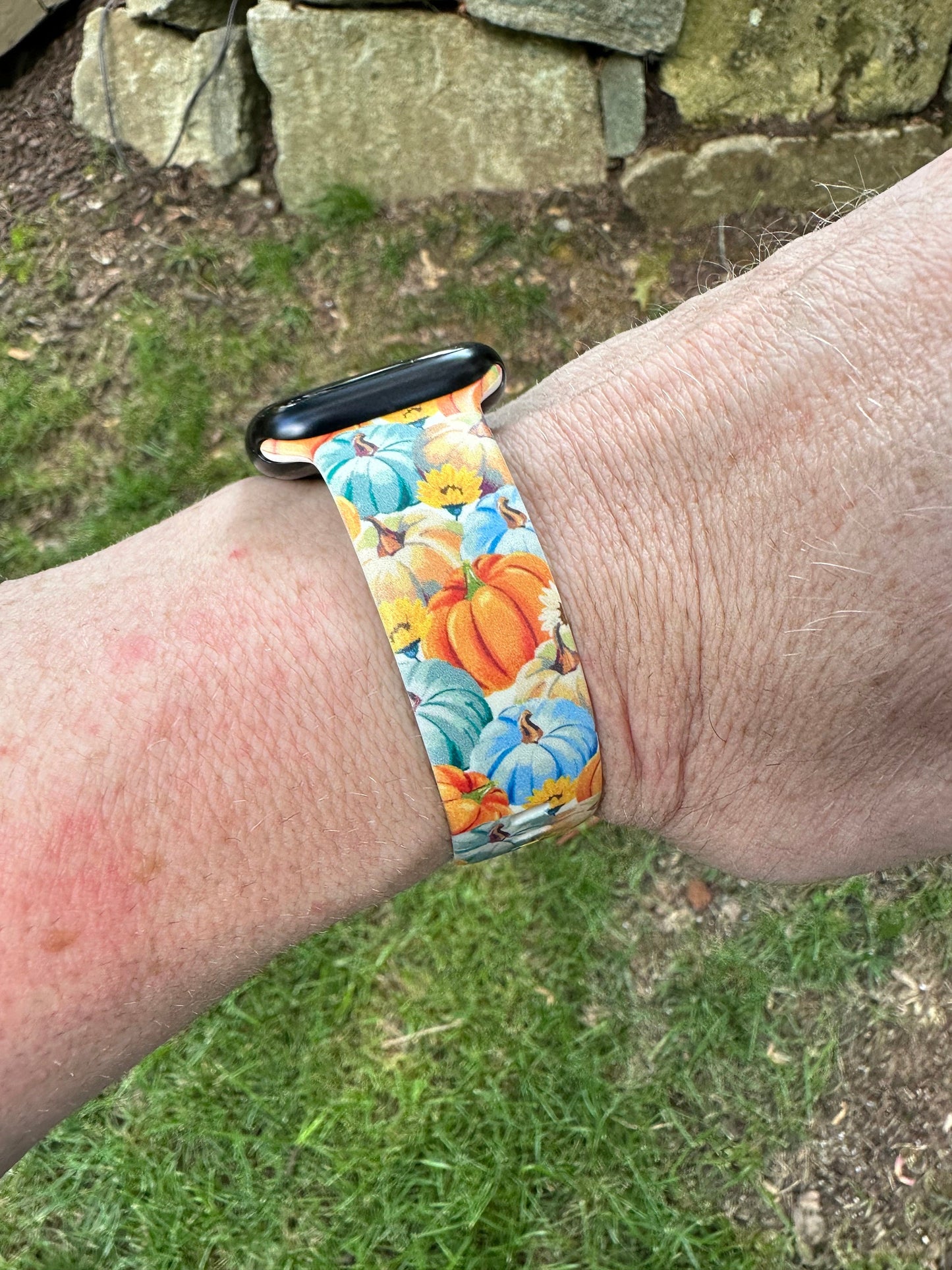 Fall Watch Band for Apple Watch Colorful Pumpkins Autumn iWatch 20 22 38 40 41 42 44 45 49mm