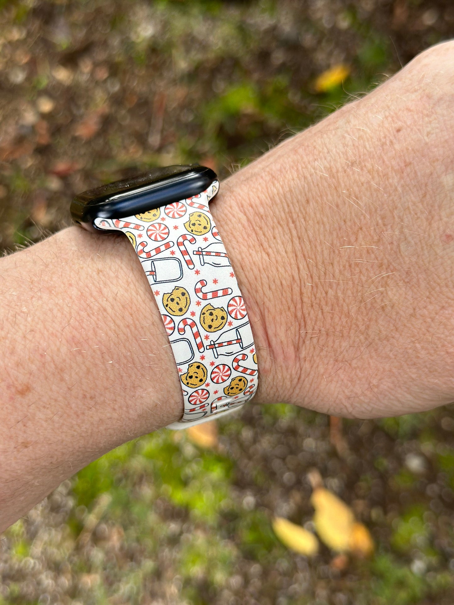 Christmas Cookies Watch Band for Apple Watch Samsung Watch & Fitbit Xmas Trees #217 silicone 20 22 38 40 41 42 44 45 49mm