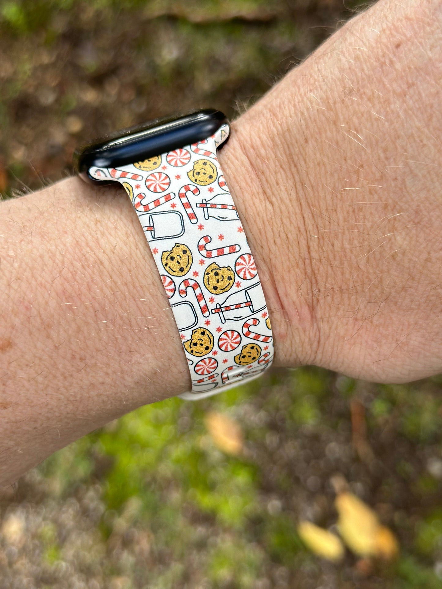 Christmas Cookies Watch Band for Apple Watch Samsung Watch & Fitbit Xmas Trees #217 silicone 20 22 38 40 41 42 44 45 49mm